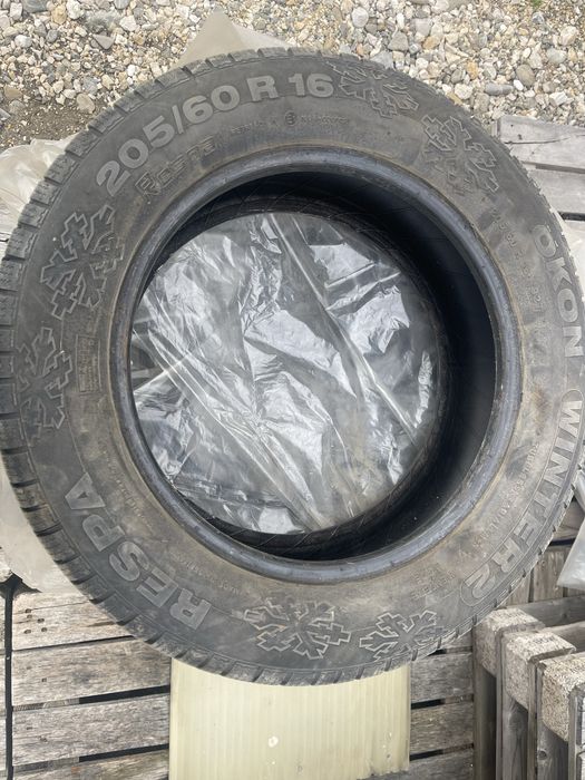 Vand cauciucuri de iarna