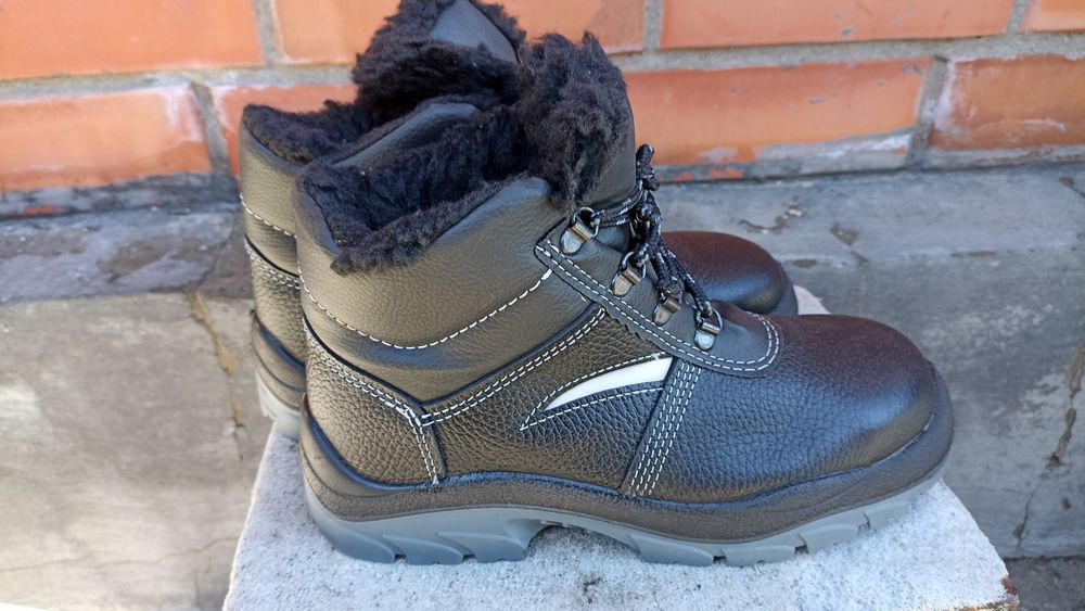 Продам новую обувь