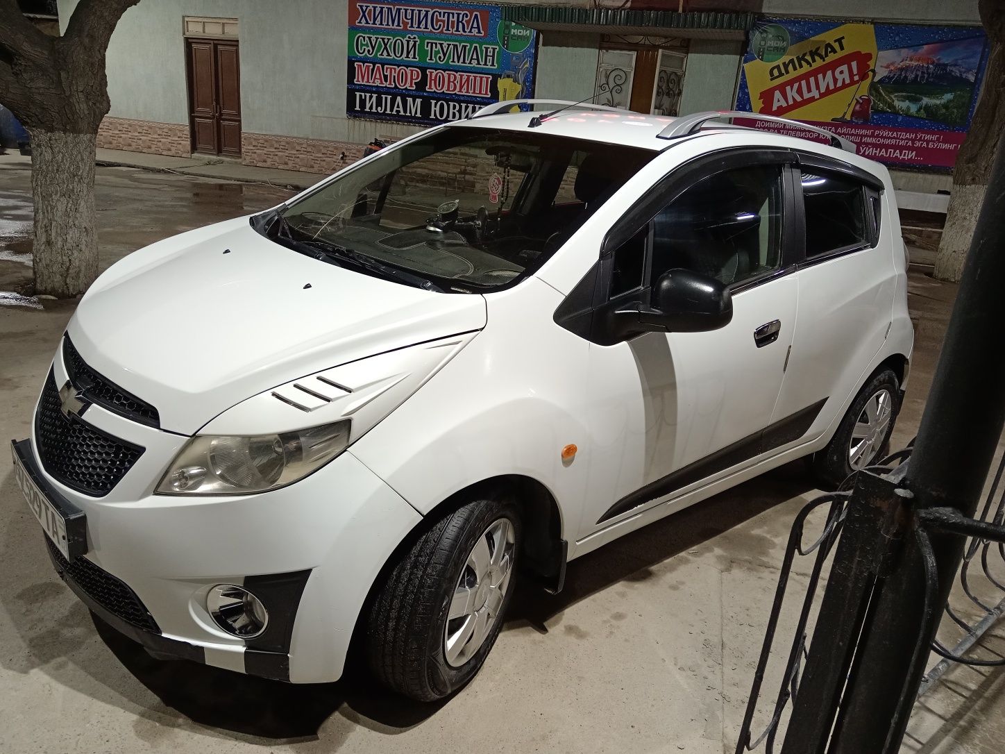 Chevrolet spark 2012