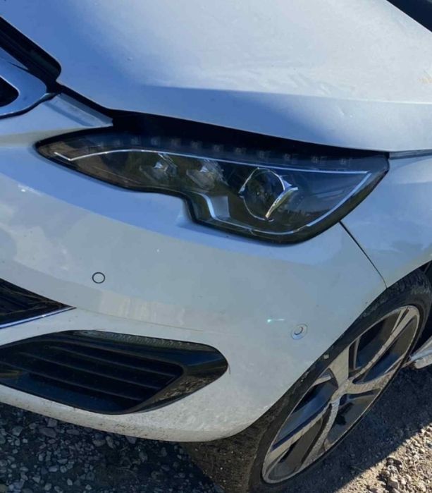 Bara fata GT-line Peugeot 308 t9 din 2017