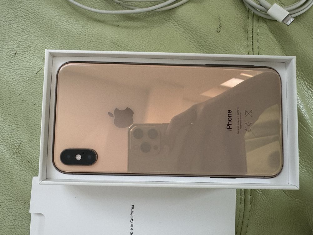 Iphone XS Max 64gb Gold зарядно C type