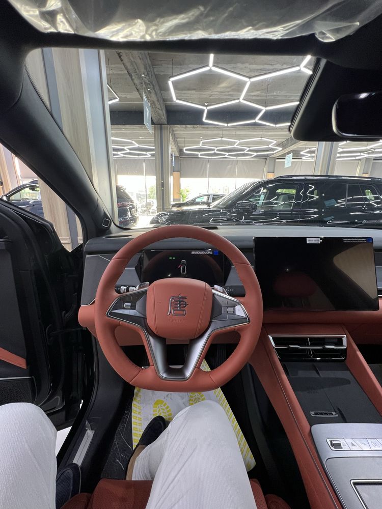 Byd tang L notariusga tayyor 4wd dual mator