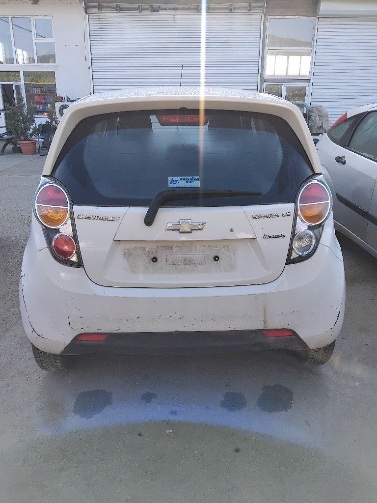 Chevrolet Spark-1.0 бензин /газ/68к.с/2012год-на части