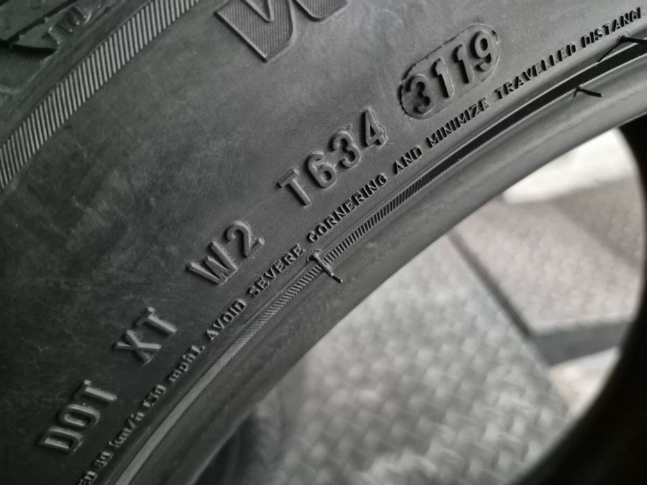 Vand set anvelope 245 45 19 pirelli