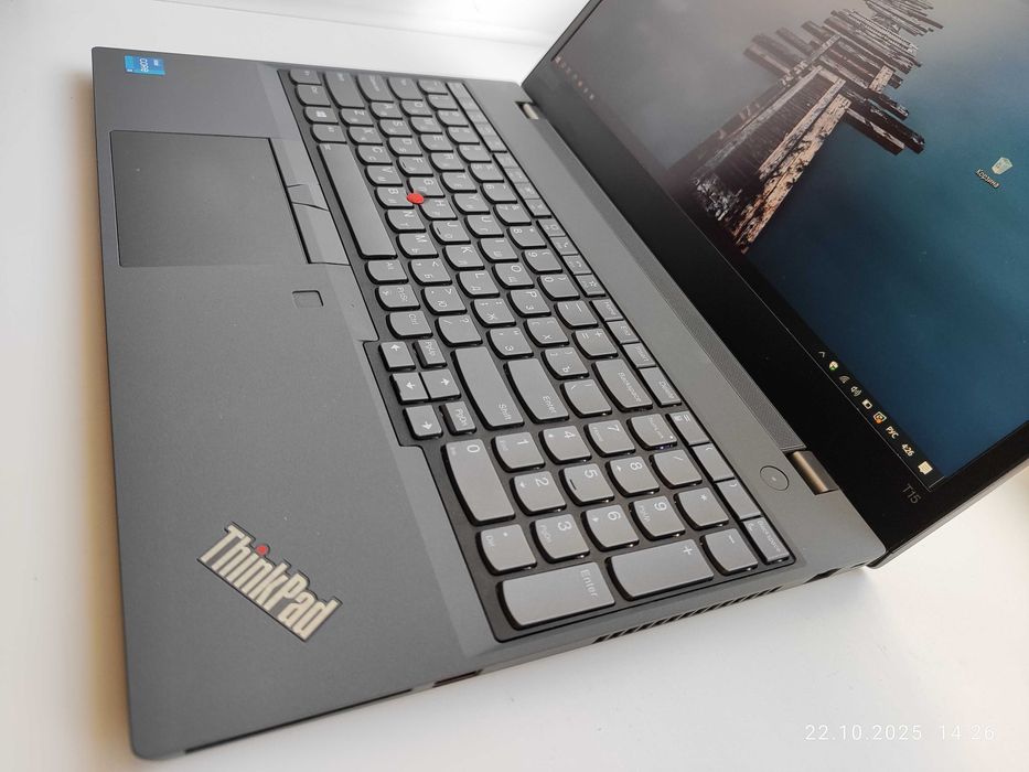 Lenovo ThinkPad T15 Gen2/i5-1135G7/16/1Tb/FHD/IPS/IrCam/TouchScreen