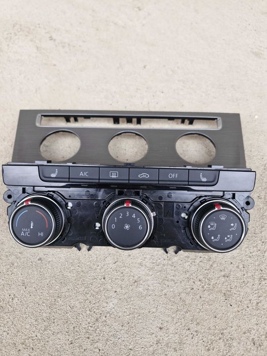 Panou comanda AC clima Volkswagen Golf 7