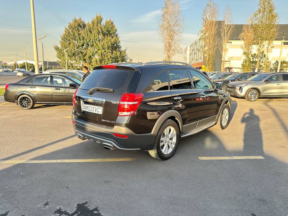 Chevrolet Captiva 4 3.0