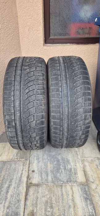255 55 R18 iarna m+s  Nokian 6mm +  Debica 4mm