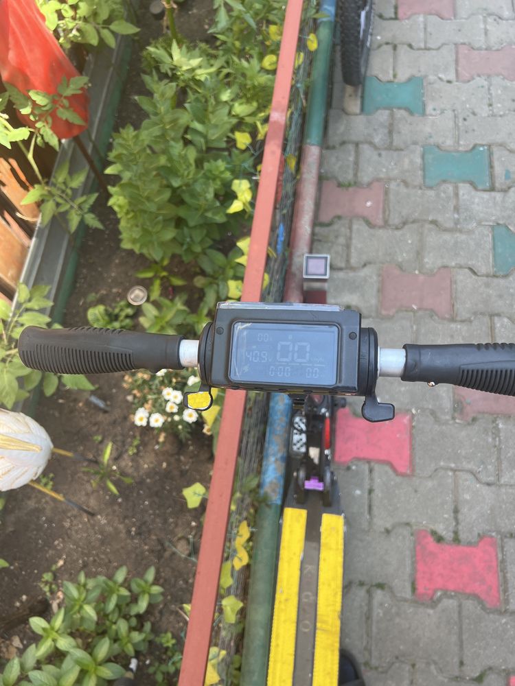 Trotineta electrica Kugoo S1