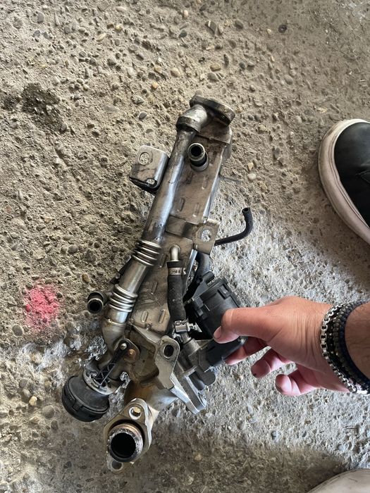 Vand racitor gaze + egr bmw in stare perfecta de functionare N47/N57