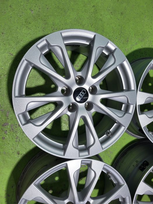 17 5x112 Audi A4 A5 A6 лети джанти 5х112 ауди а4 а5 а6 Сиви