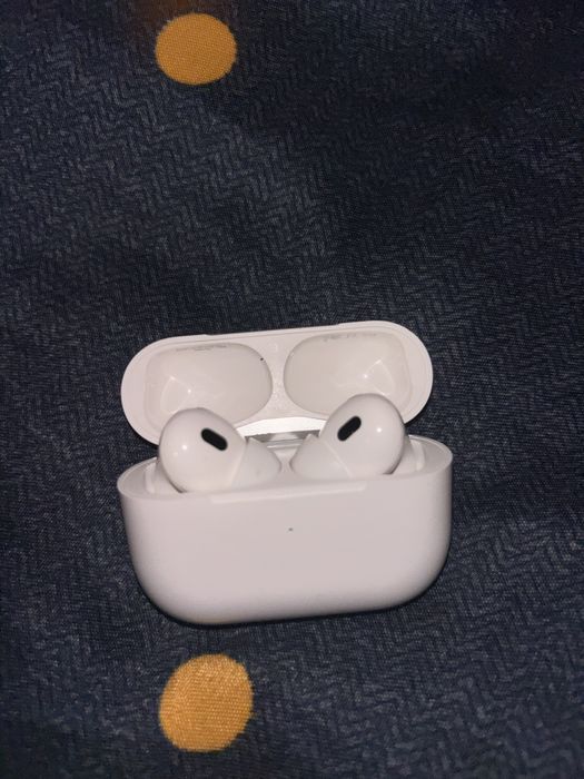 Слушалки Air Pods 4 Pro