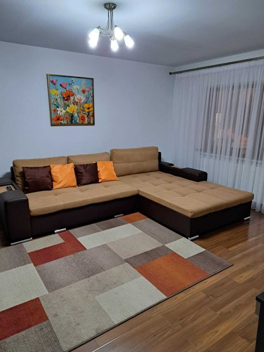 Vând apartament 2 camere ,62 m, în Mun. Călărași ,Str.Prel.București .