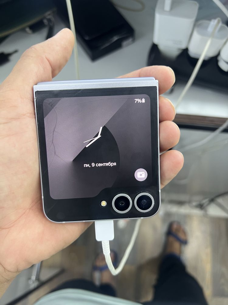 Samsung flip 6 256