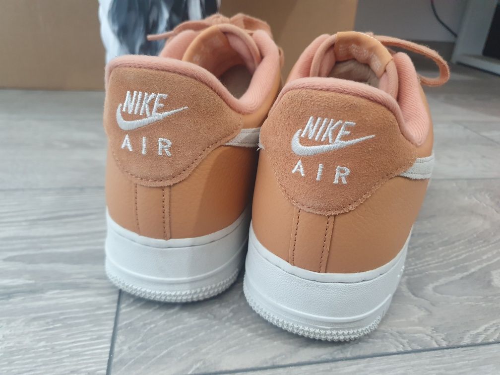 Маратонки Nike Air Force 1 '07 Lx