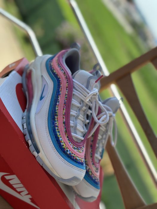 Nike Air max marimea 39. Ca noi.