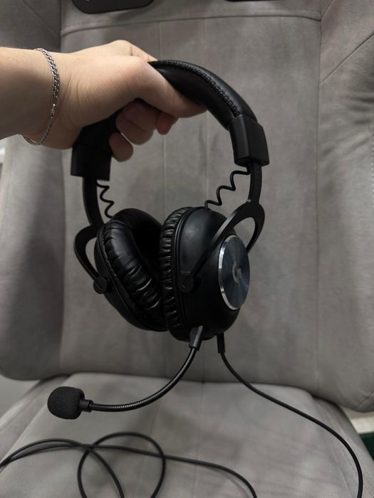 Продам наушники G Pro X