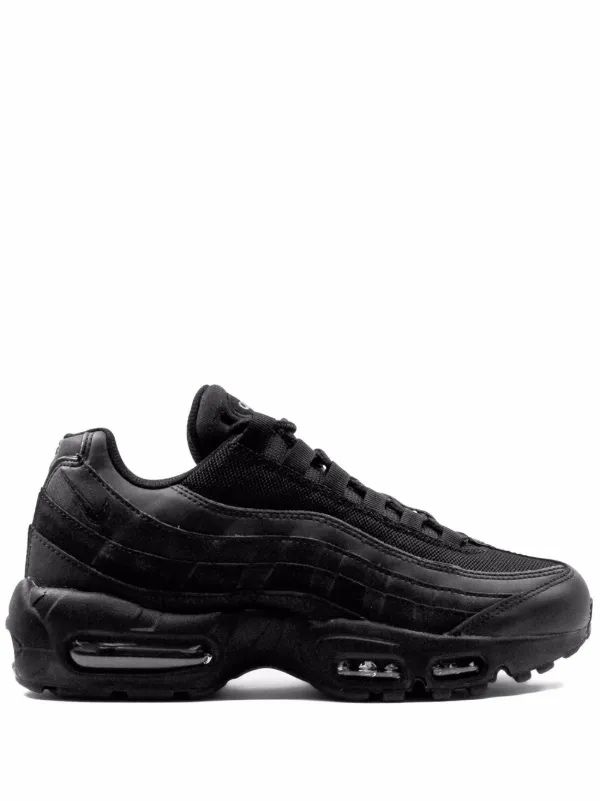 Nike Air Max 95 Essential “Triple Black” *В разпродажба*