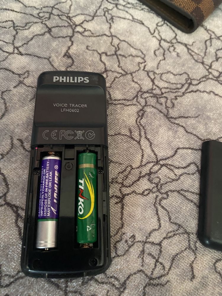 Диктофон Philips