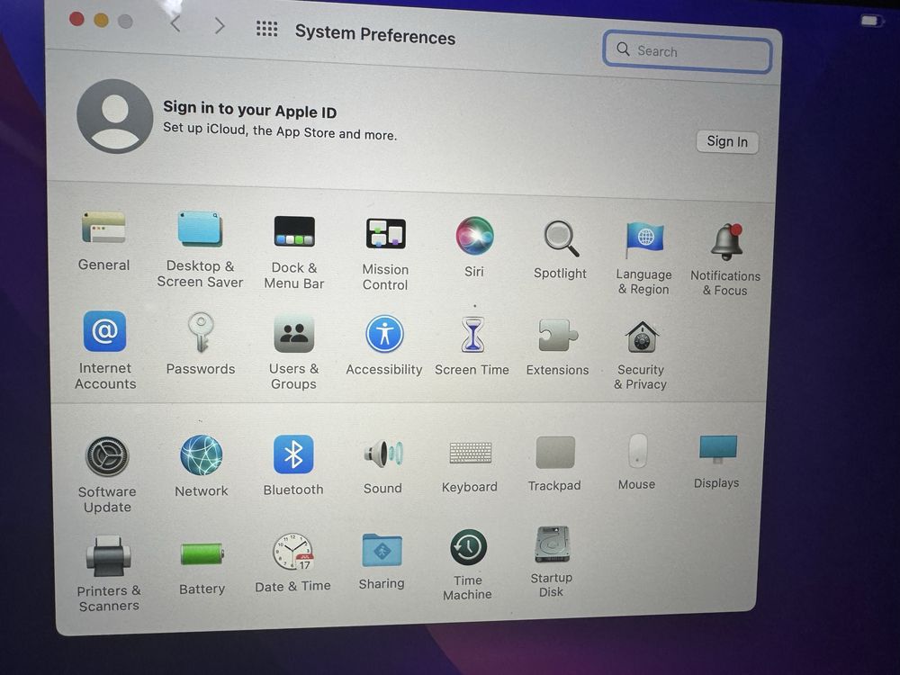 Apple MacBook Pro 2015 15’ 2.2 ghz i7 16 Ram