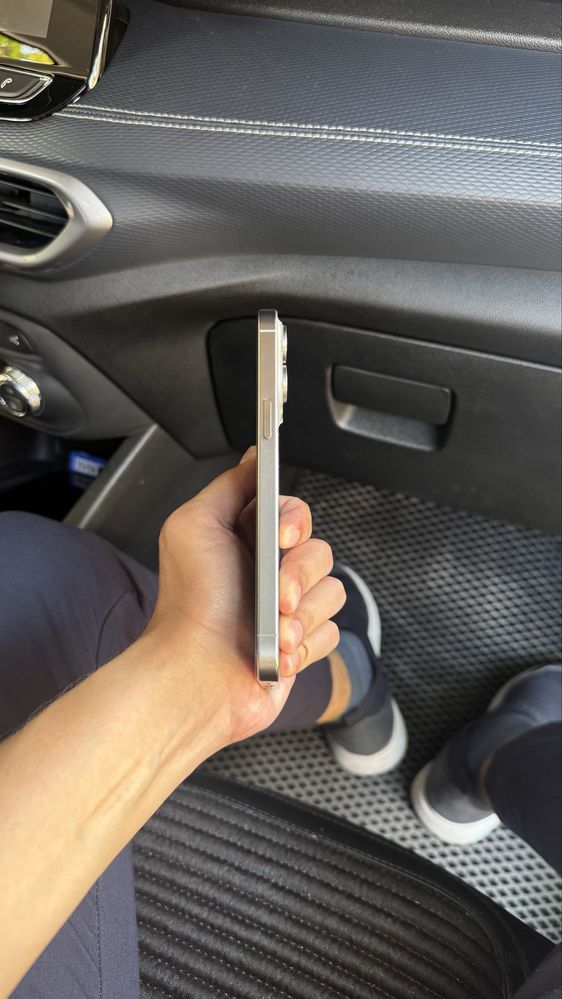 iPhone 15 Pro Max 256gb/88% karobka dokument