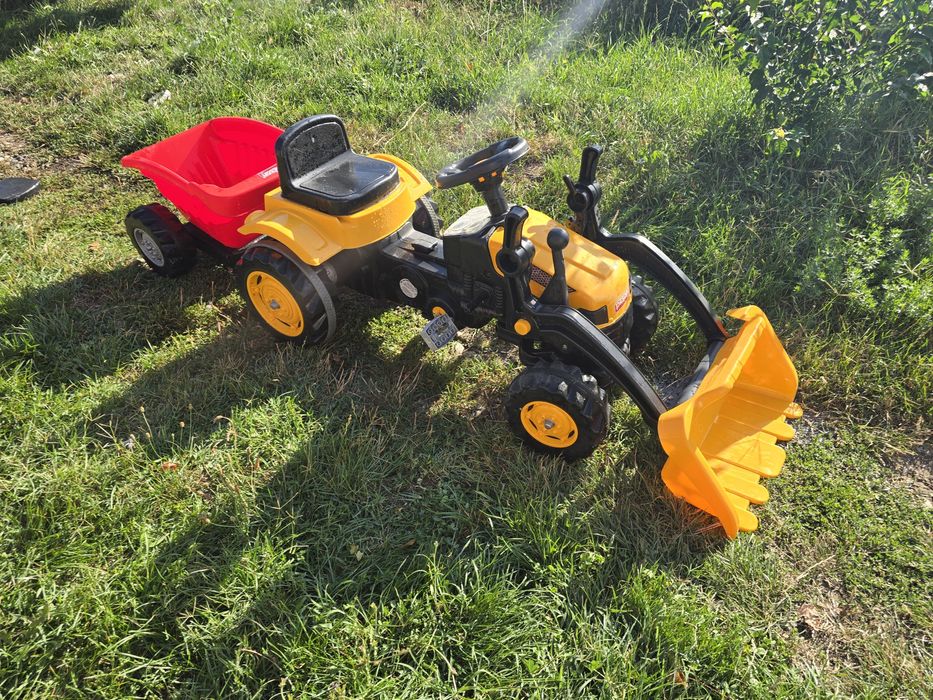 Tractor (excavator) cu pedale pentru copii cu remorcă (ca nou)