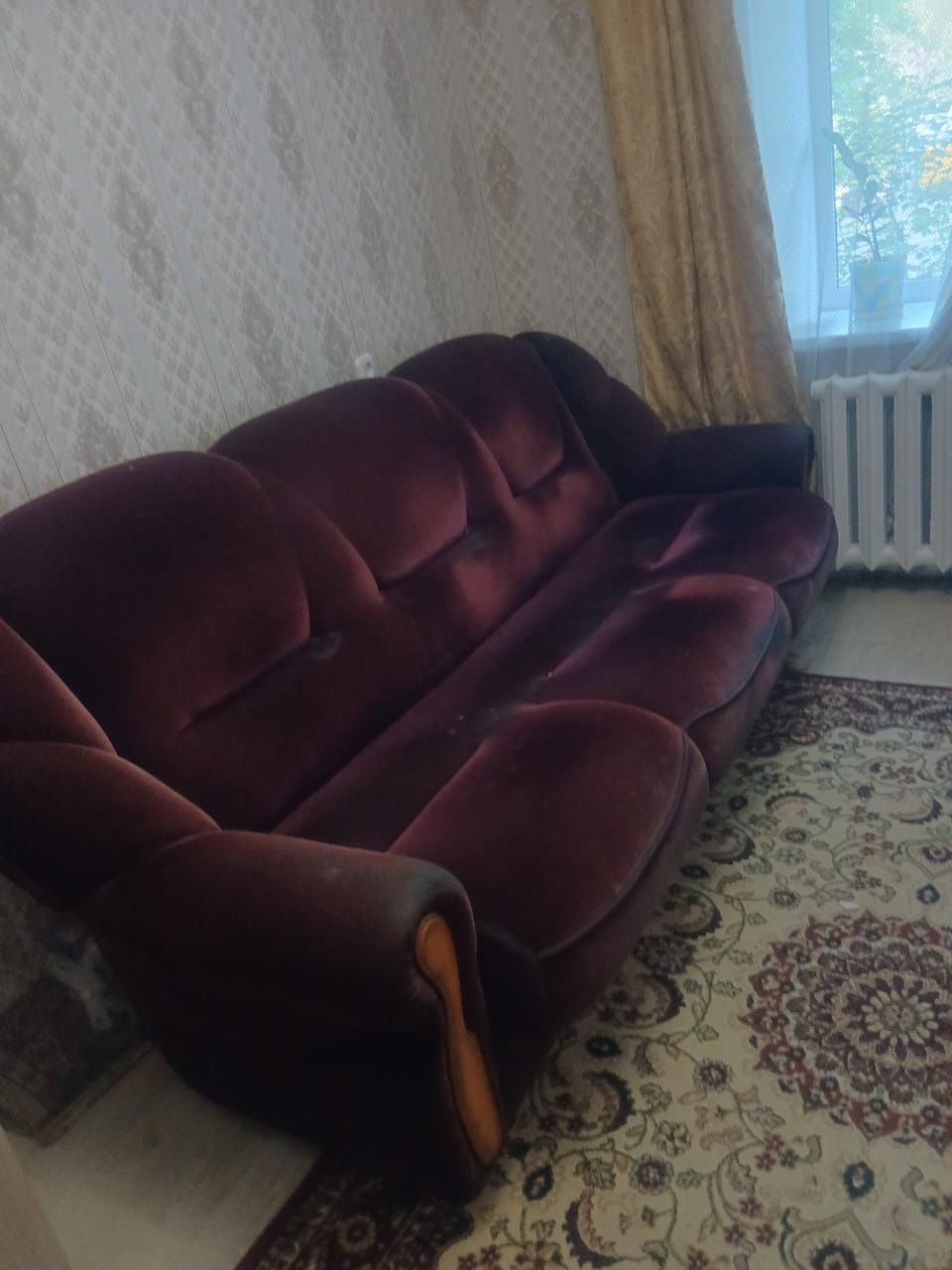 Диван с креслами