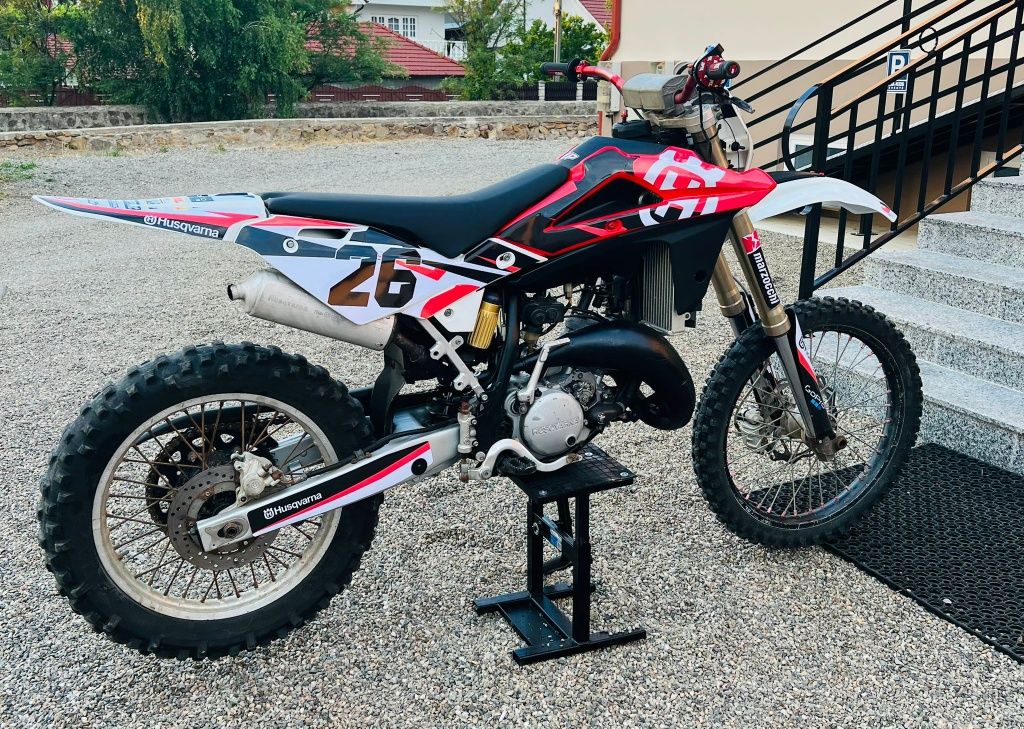 Vând husqvarna wr 125 2008