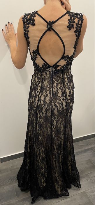 Елегантна вечерна дълга рокля