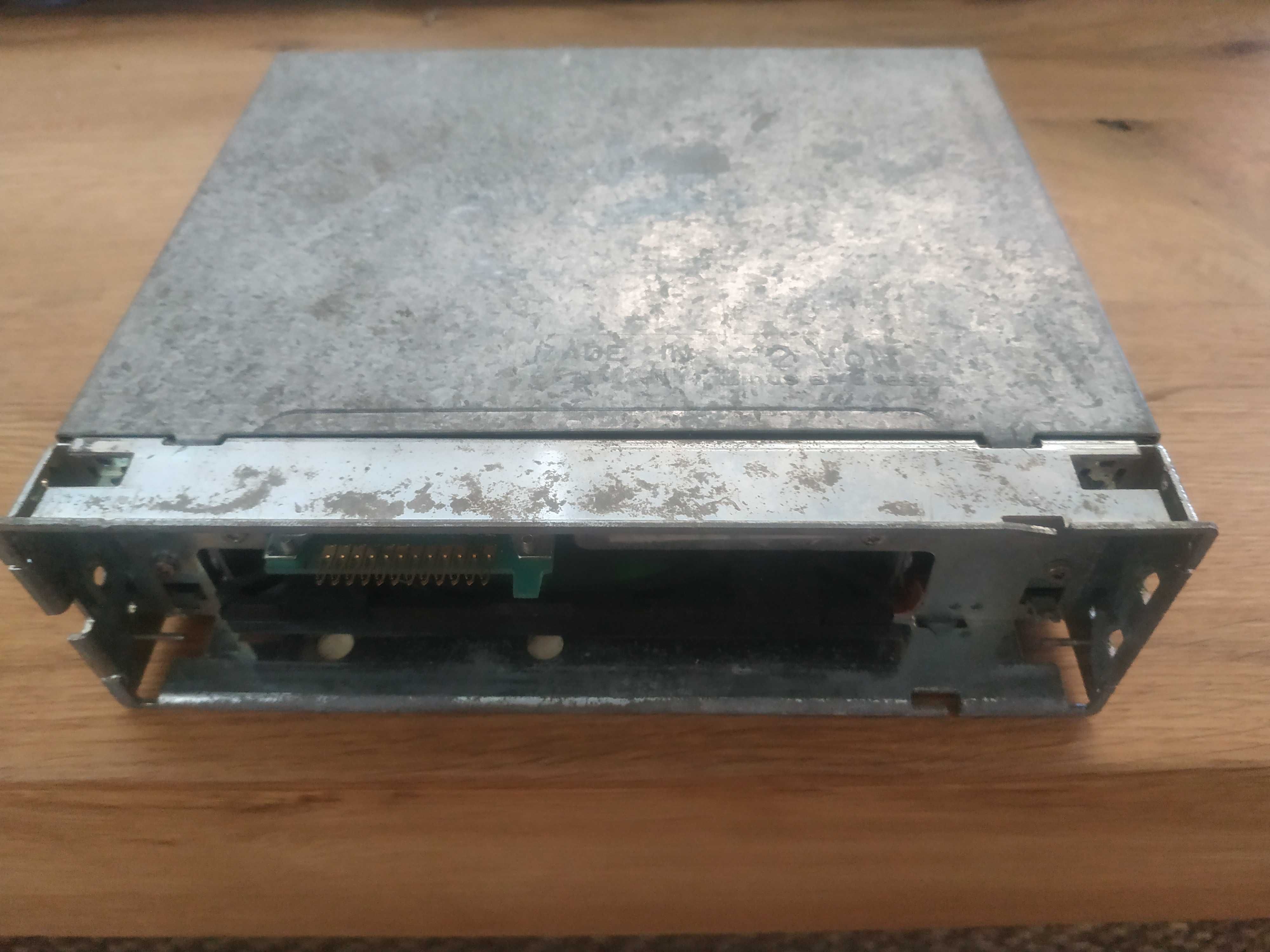 Becker Mexico CD Mercedes W124, W126, W140, BMW și alte modele