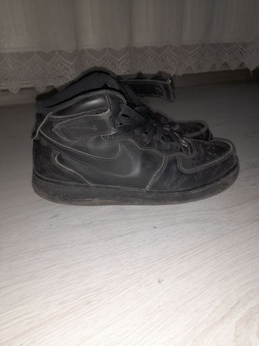 Air Force 1 Mid Black