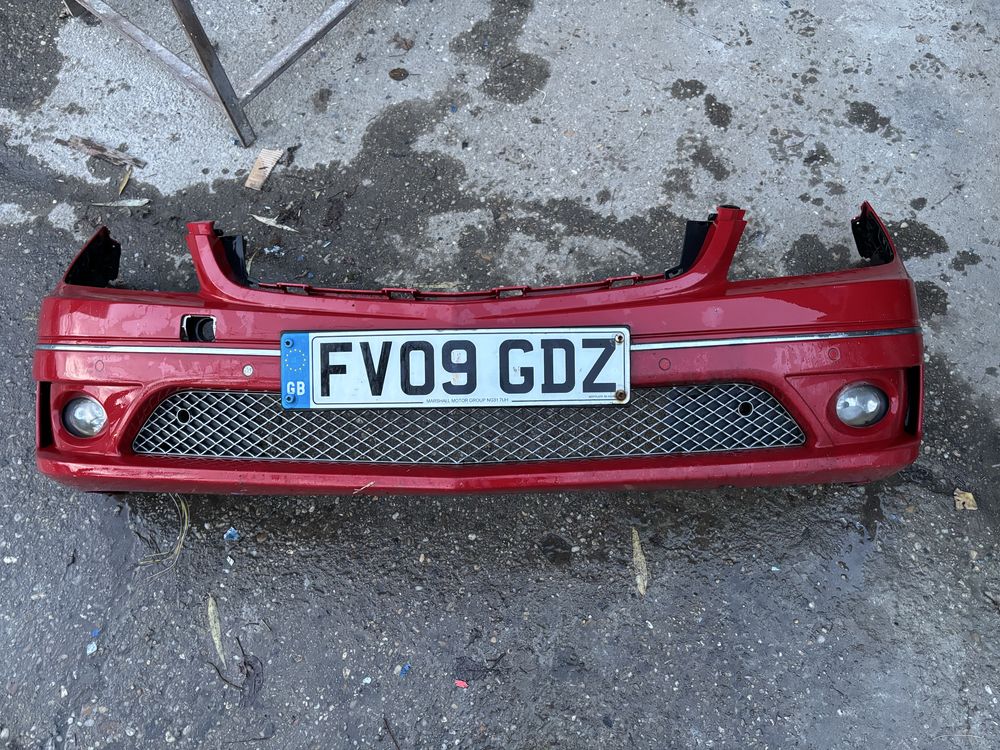 Bara fata spoiler Mercedes Benz C Class w204 Compact Proiectoare Rosu