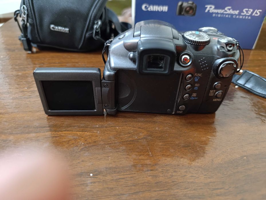 Продам фотоаппарат canon