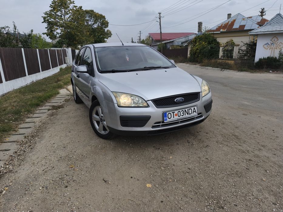 Vând Ford Focus mk2