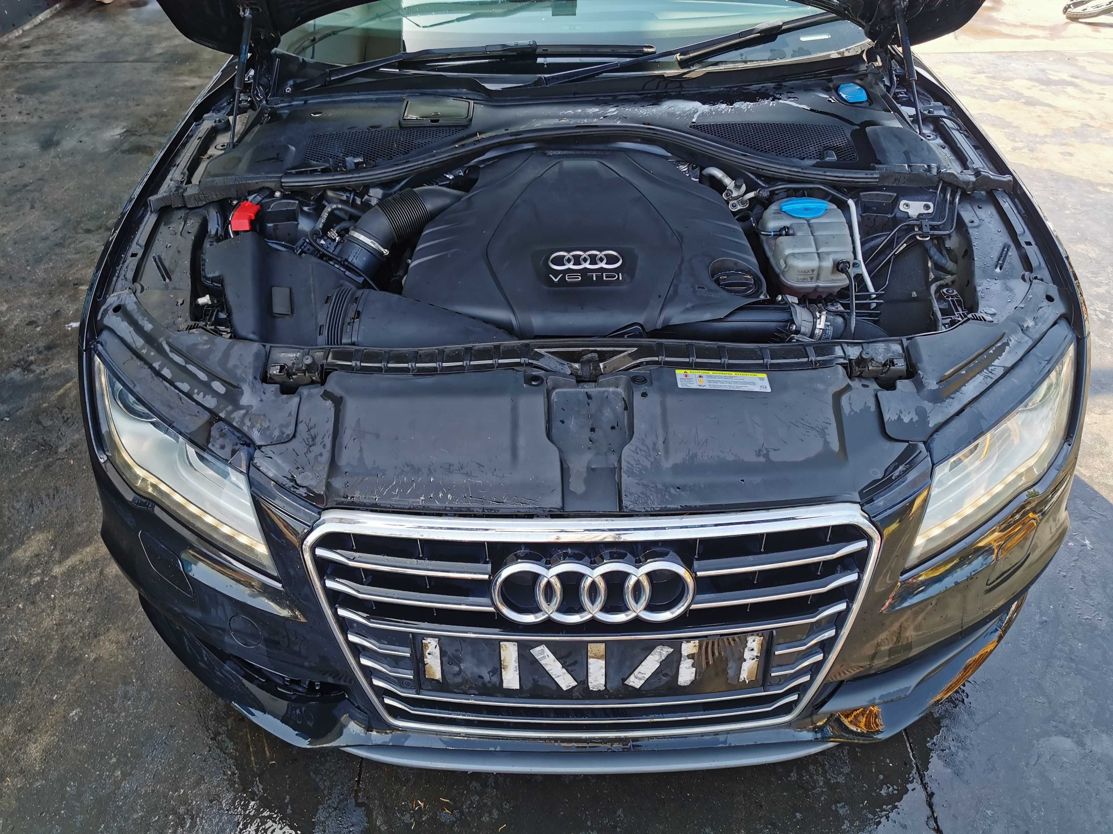 Dezmembreaz audi a7 s-linne 3,0d 245 cp/bara fata a7/capota a7/far a7