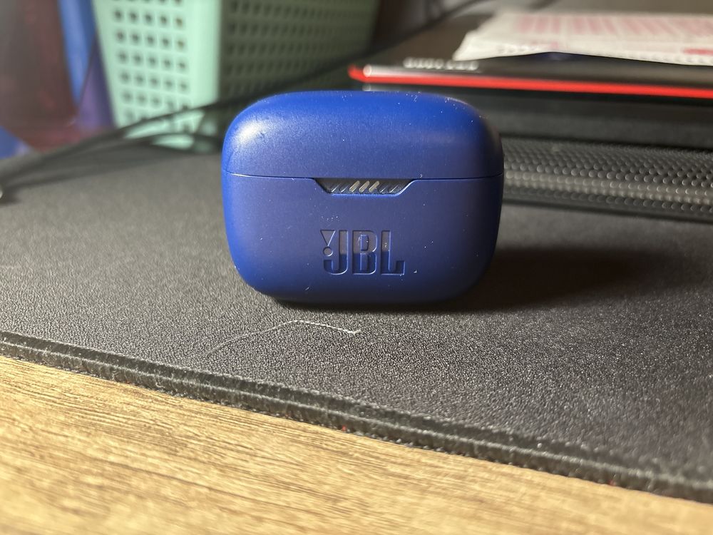 Наушники JBL