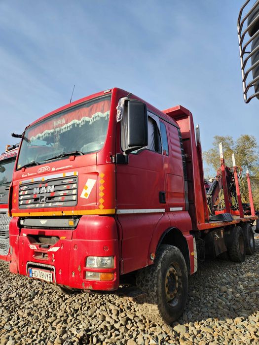 Man 6x4 pe arcuri piese macara