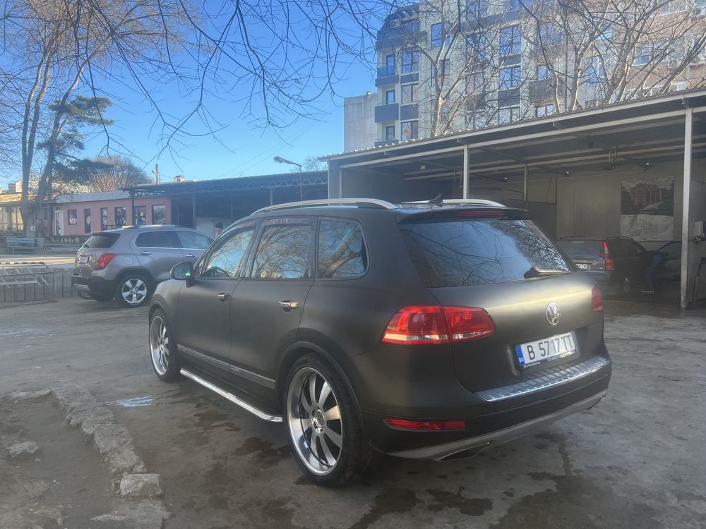 Vw Touareg 3.0 TDI 240 коня