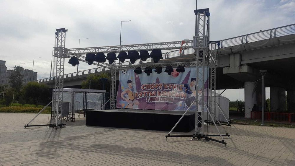 Аренда прокат Сцена, подиум, лед экран