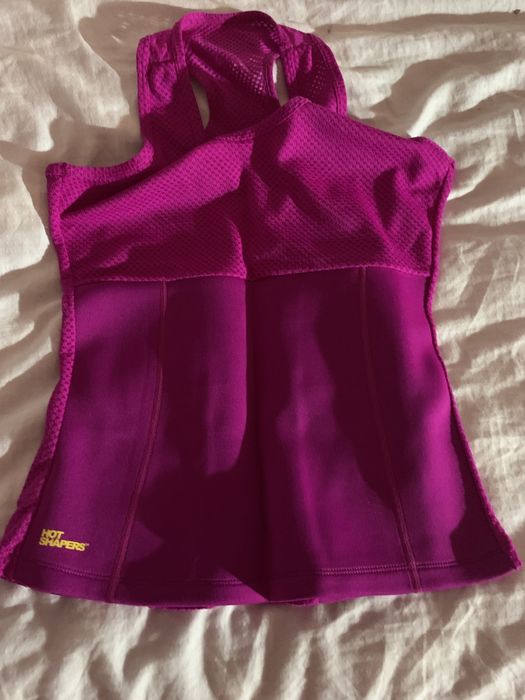 Maieu sport Adidas si Hot shapes