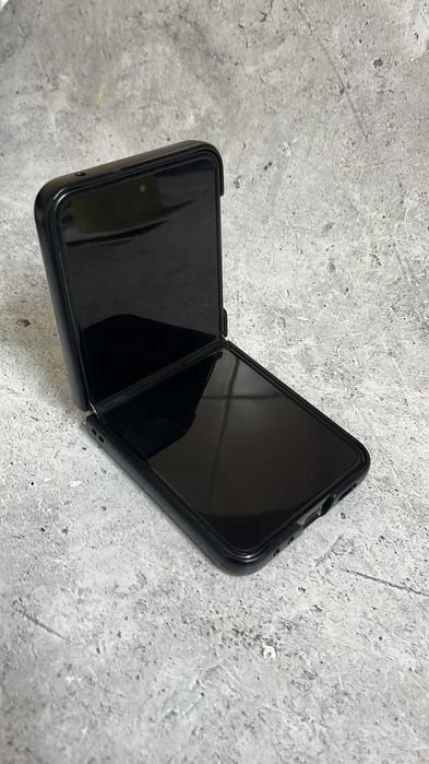 Продам  Samsung Galaxy Z Flip 5 256 (Талдыкорган КБ 49) лот 726077