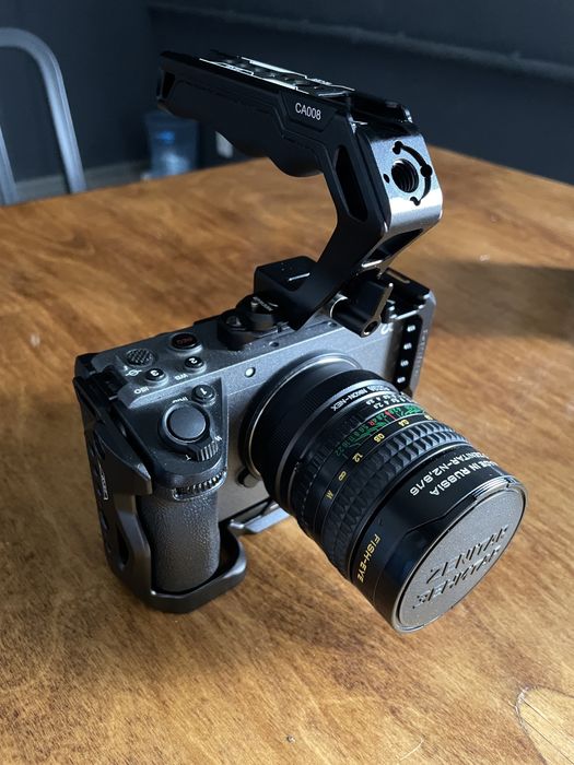 Продам Sony fx30 body