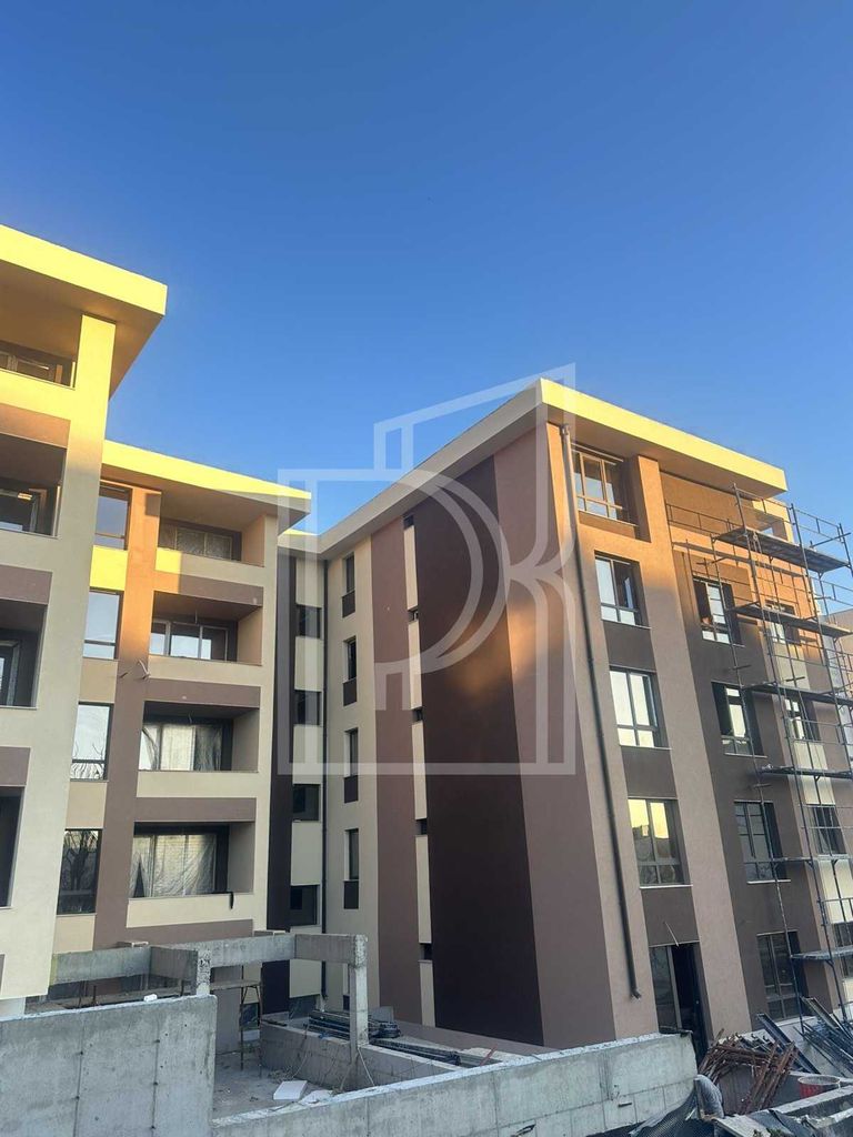 Продава се Двустаен апартамент в Димитровград - 82 кв.м за 901 €/кв.м - Снимка #3