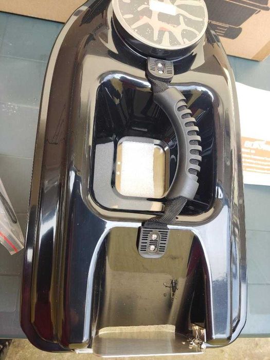 Barcuta de plantat ACTOR Navomodel de nadit in cutie pescuit