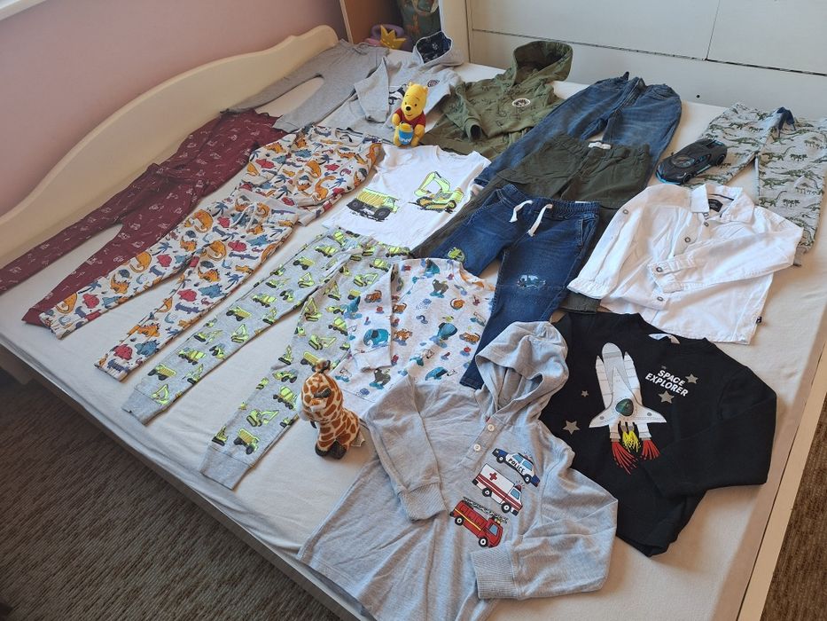 Чисто нови дрехи размер 110/116