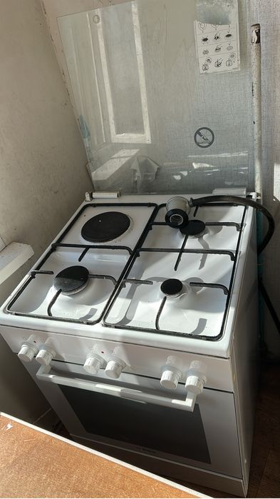 продается газовая плита