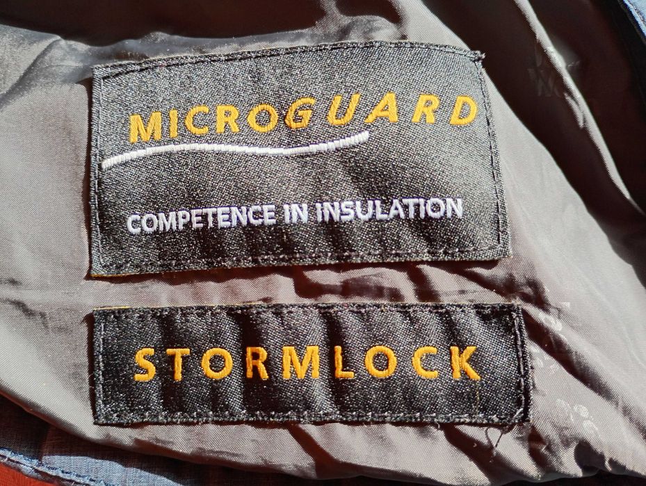 Jack Wolfskin мъжко туристическо яке размер L.