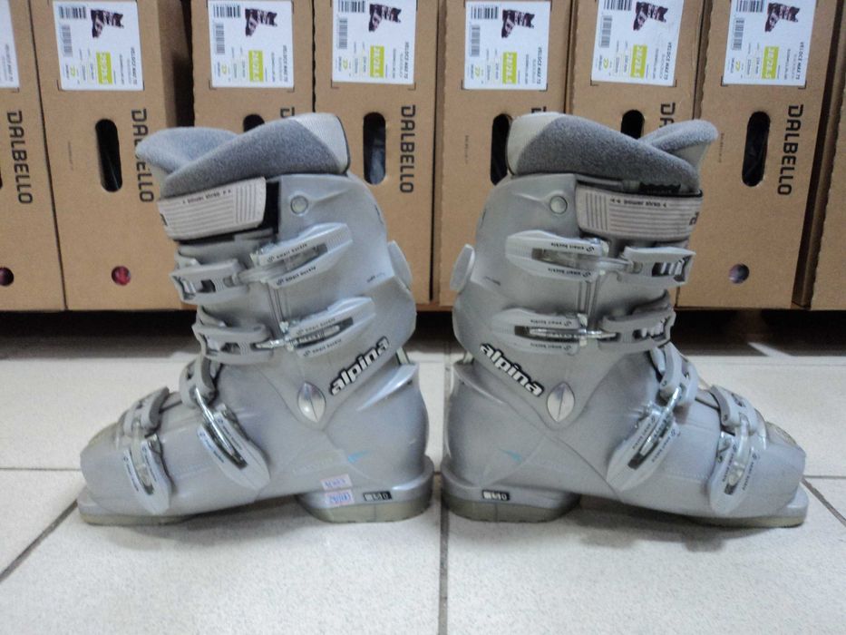 Не новые дамские г/л ботинки ALPINA м-ль LINNEA 5.0 р-р 24.5(38,0)