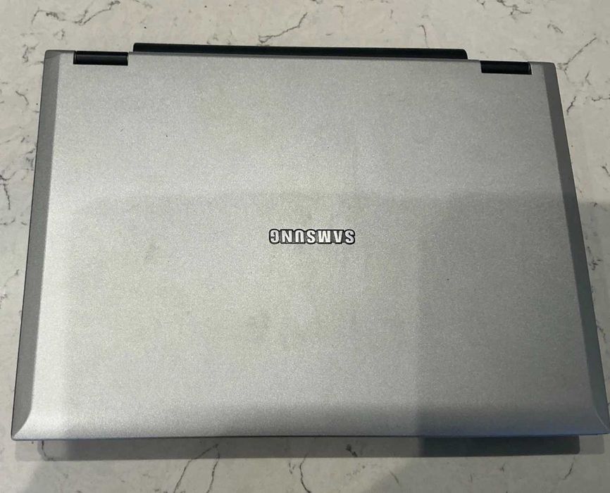 Laptop mini Samsung Q35 - functional,instalat