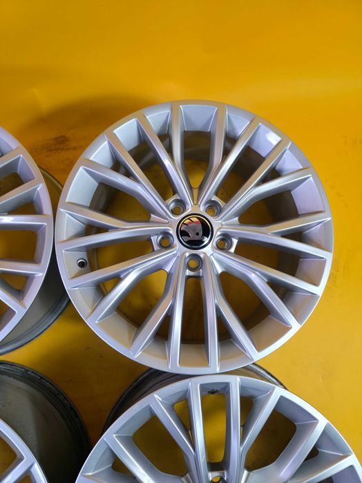 4 Jante Aliaj 5x112 17'' OEM Skoda Octavia Karoq Superb Kodiaq 2025